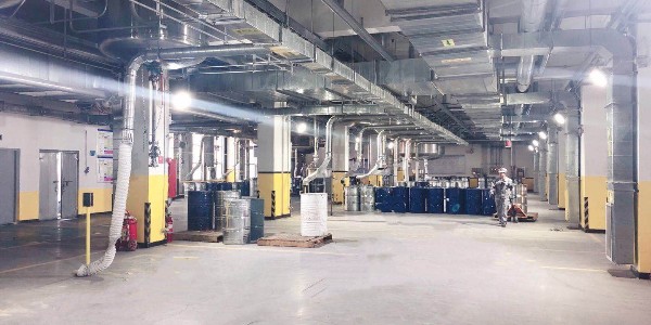 多方面的原因決定了，歐格曼涂料這個(gè)涂料生產(chǎn)廠家是值得一試的